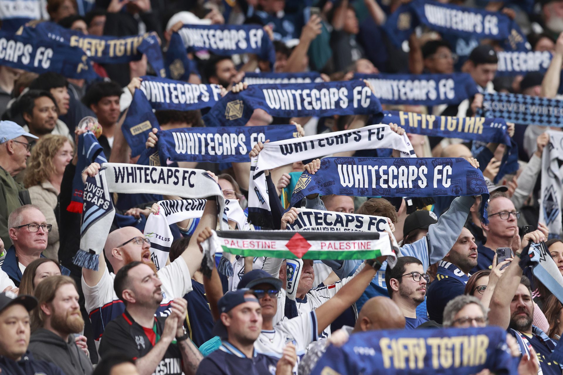 Vancouver Whitecaps (Domenic Mobilio) 