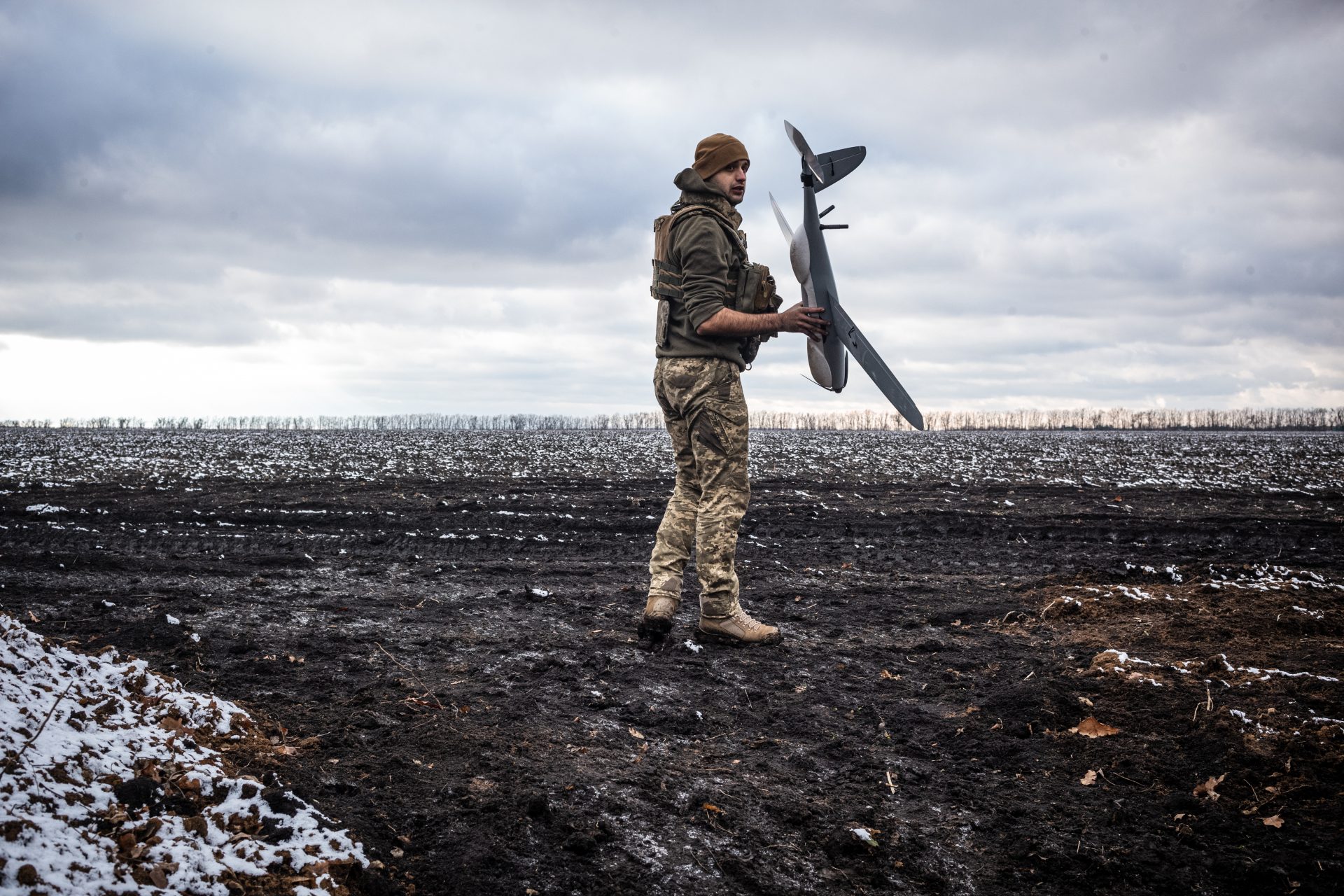 Ukrainian drone operators are using a new weapon to shoot down enemy drones