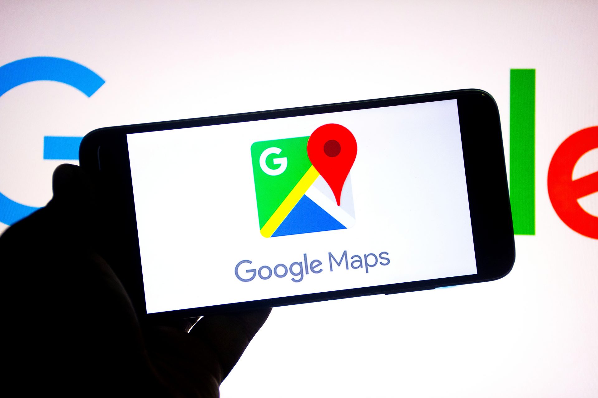 Preparan cuestionamiento a Google Maps