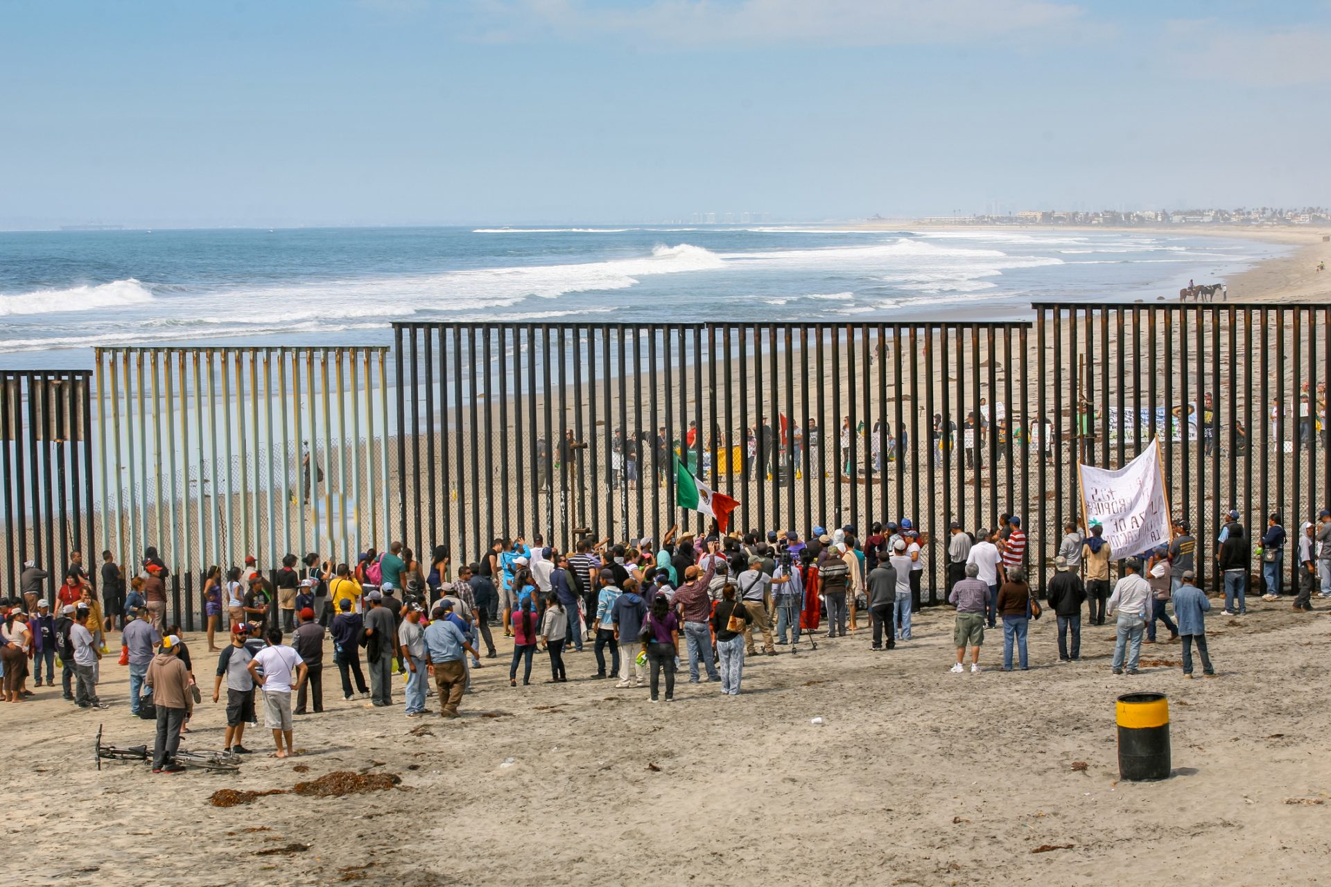 Personnel at the border