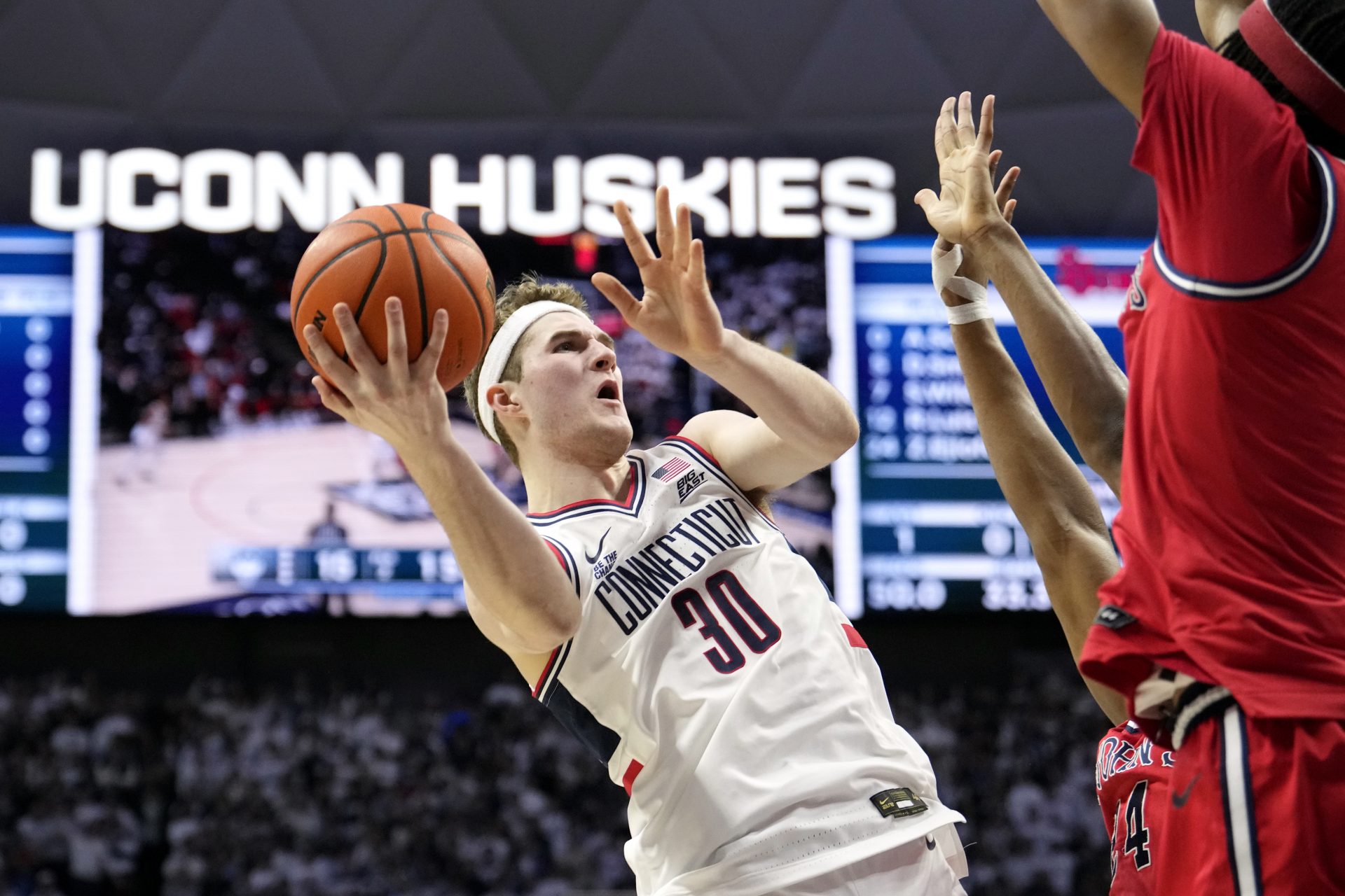 10. San Antonio Spurs: SF Liam McNeeley, UConn