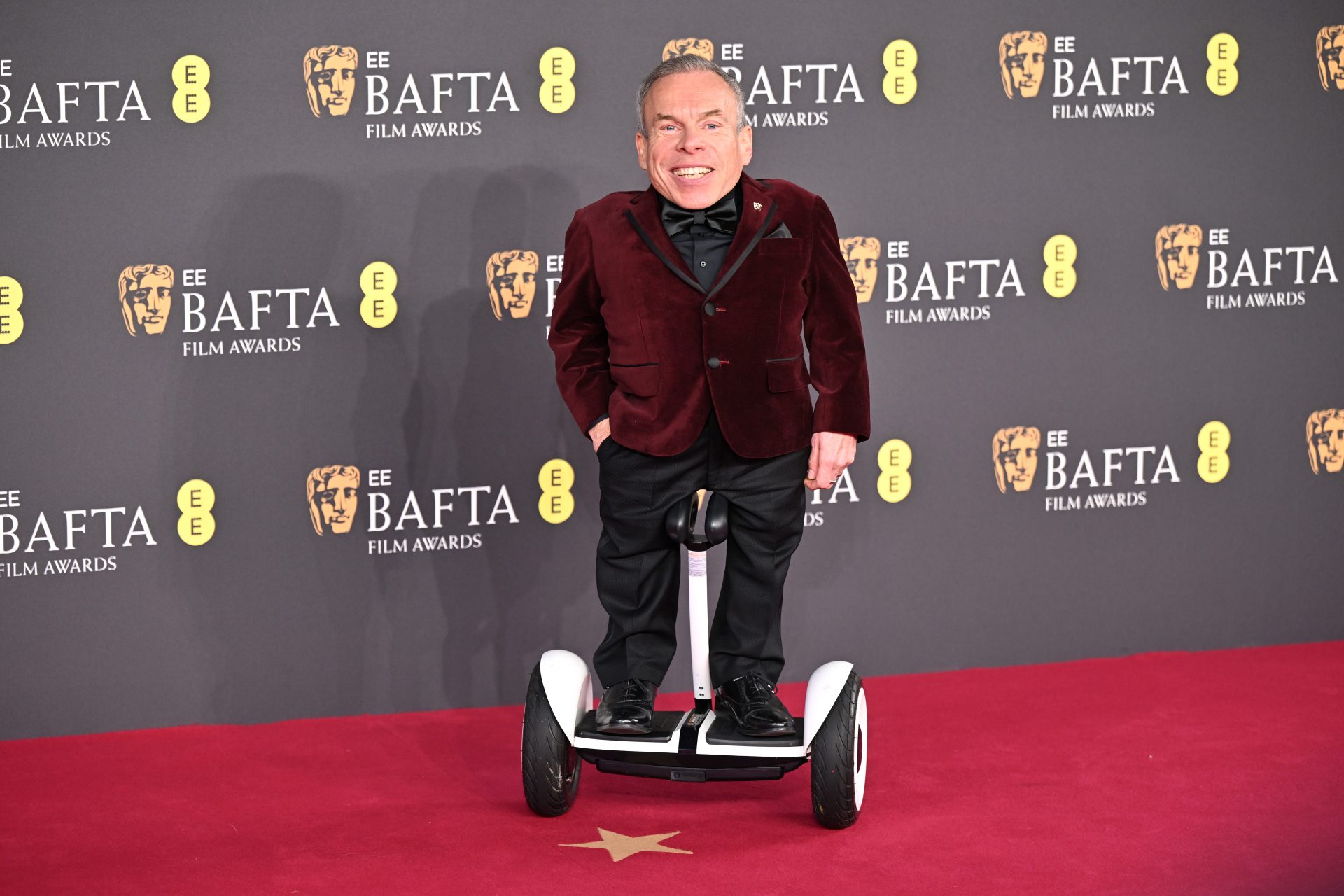 Warwick Davis