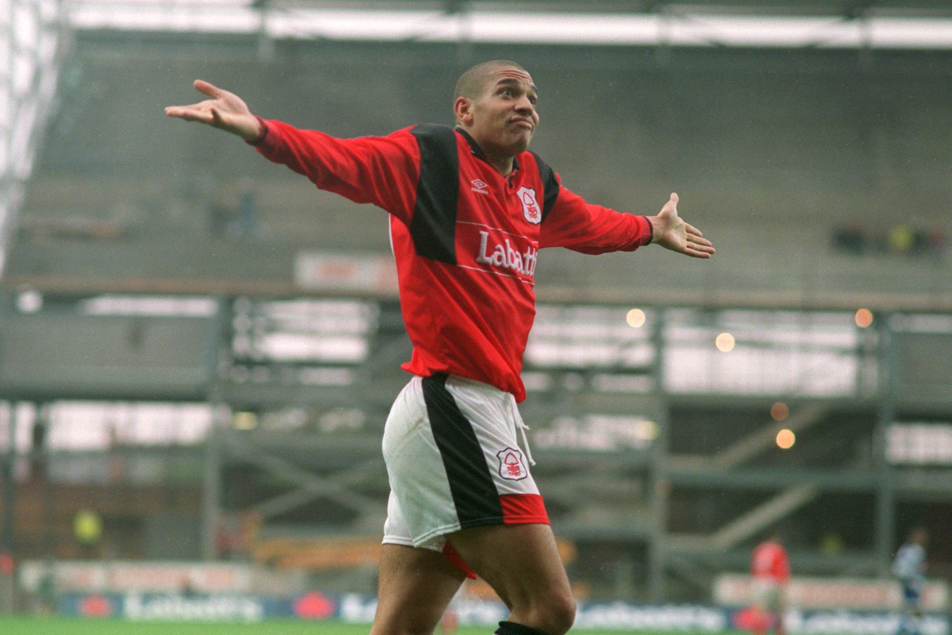 6. Stan Collymore (England)