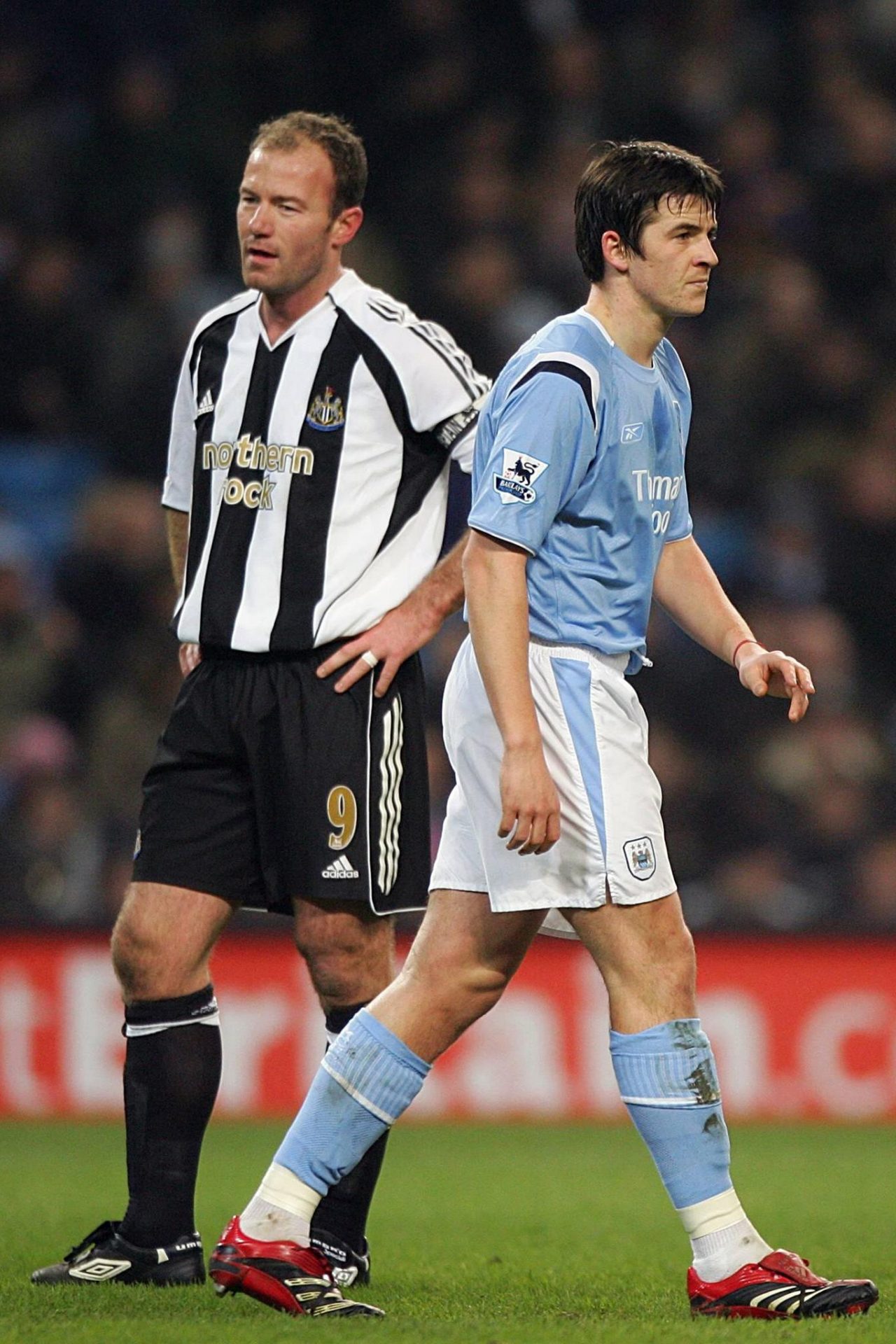 Joey Barton y Alan Shearer 