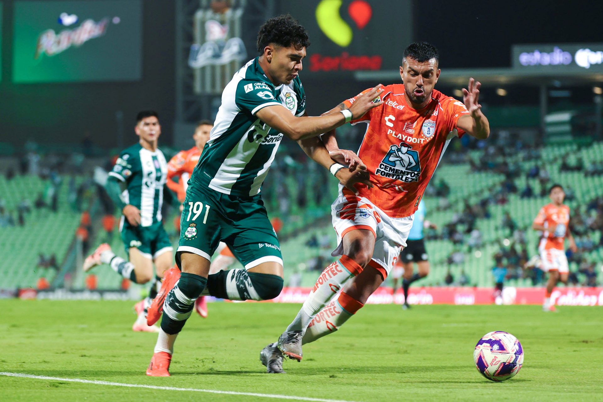 Debutó en la Liga MX en el Torneo Clausura 2024